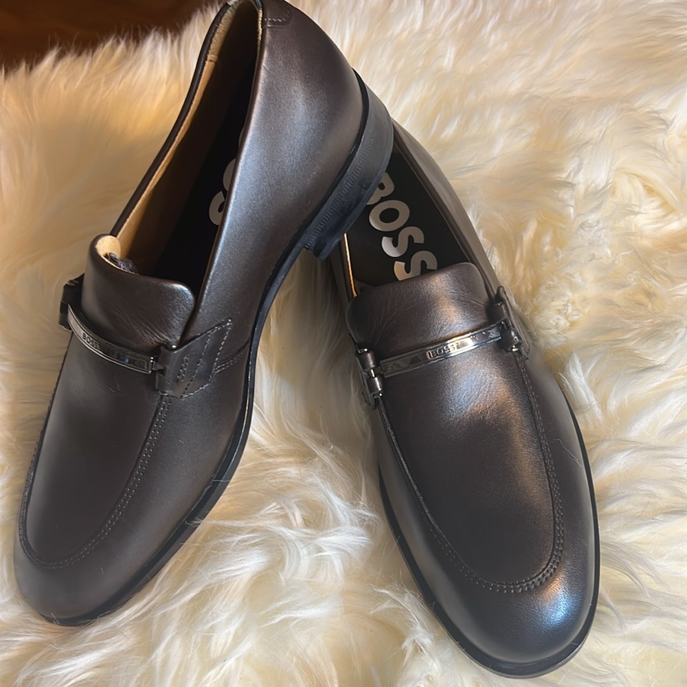 NEW HUGO BOSS Colby sz 6.5